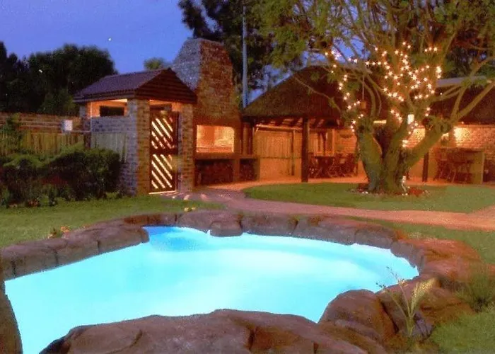 Treetops Guesthouse